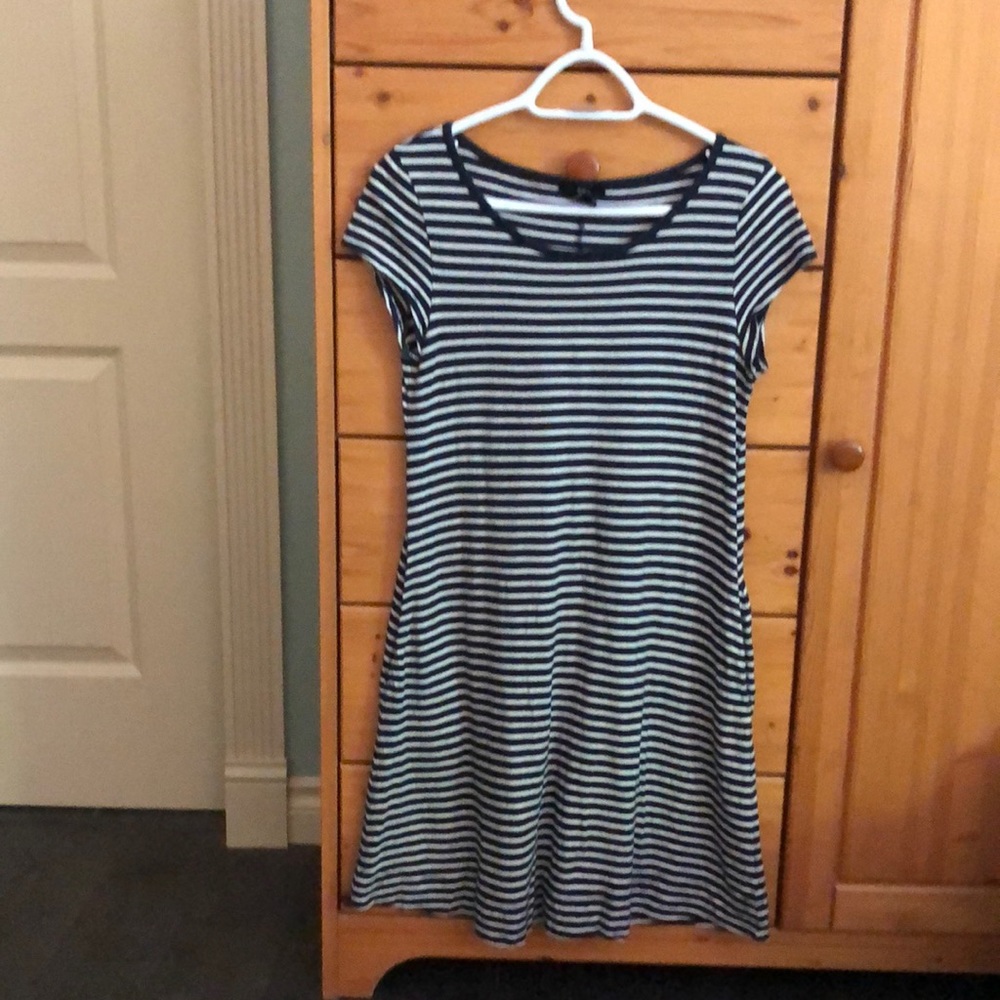 GAP striped T-shirt dress size xs